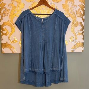 Free People Size Small Blue Linen Blend Oversized Short Sleeve Blouse